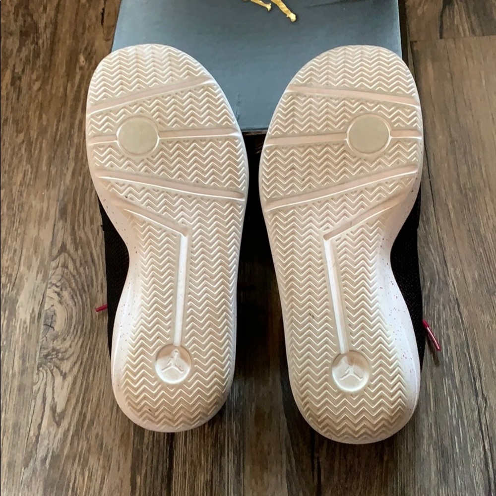 Euc Jordan Eclipse Gg 6y - image 4